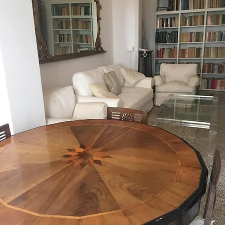 Casa La Quercia Apartment *